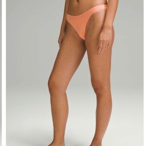 Wundermost Ultra-Soft Nulu Dipped-Waist Thong Underwear sealed in Box large